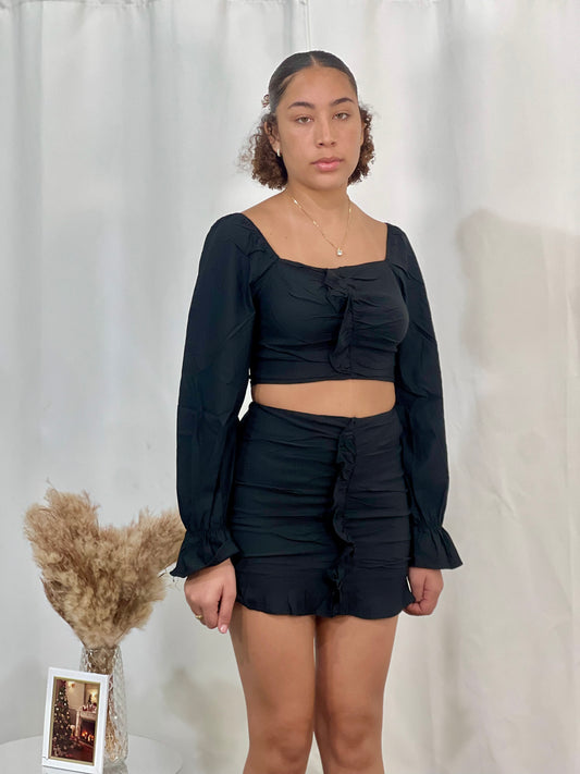 BLACK CUTESY 2 PC SKIRT SET