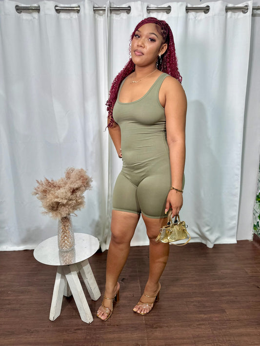 ALERIA SCOOP NECK ROMPER