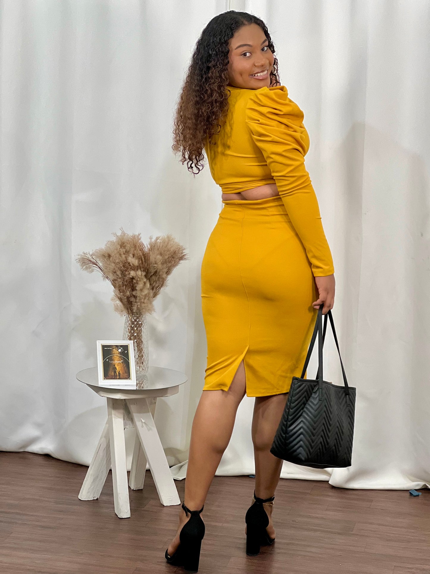 DEKODA CROPPED SKIRT SET