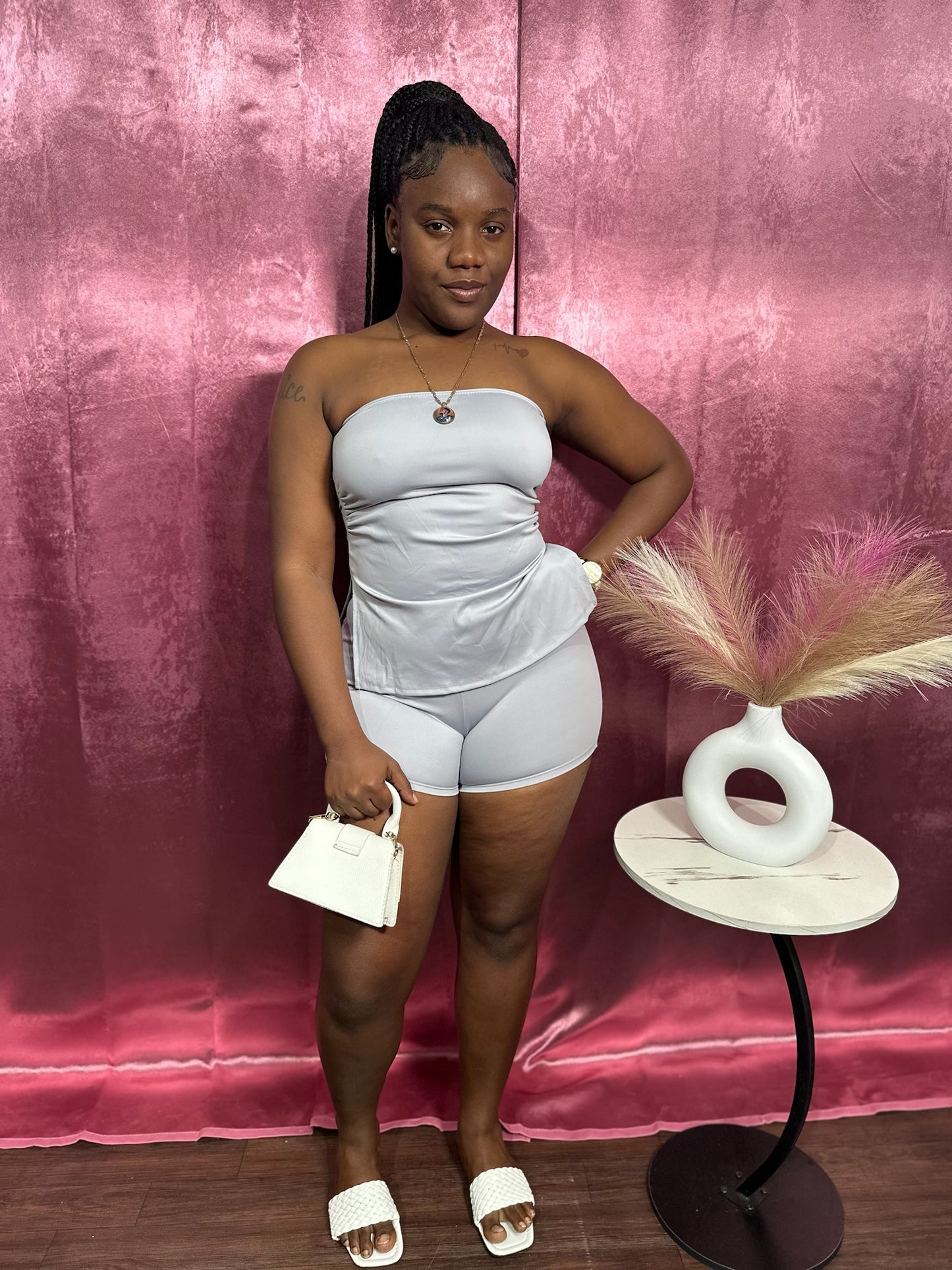 TEXTURED TUBE MINI SHORTS SET