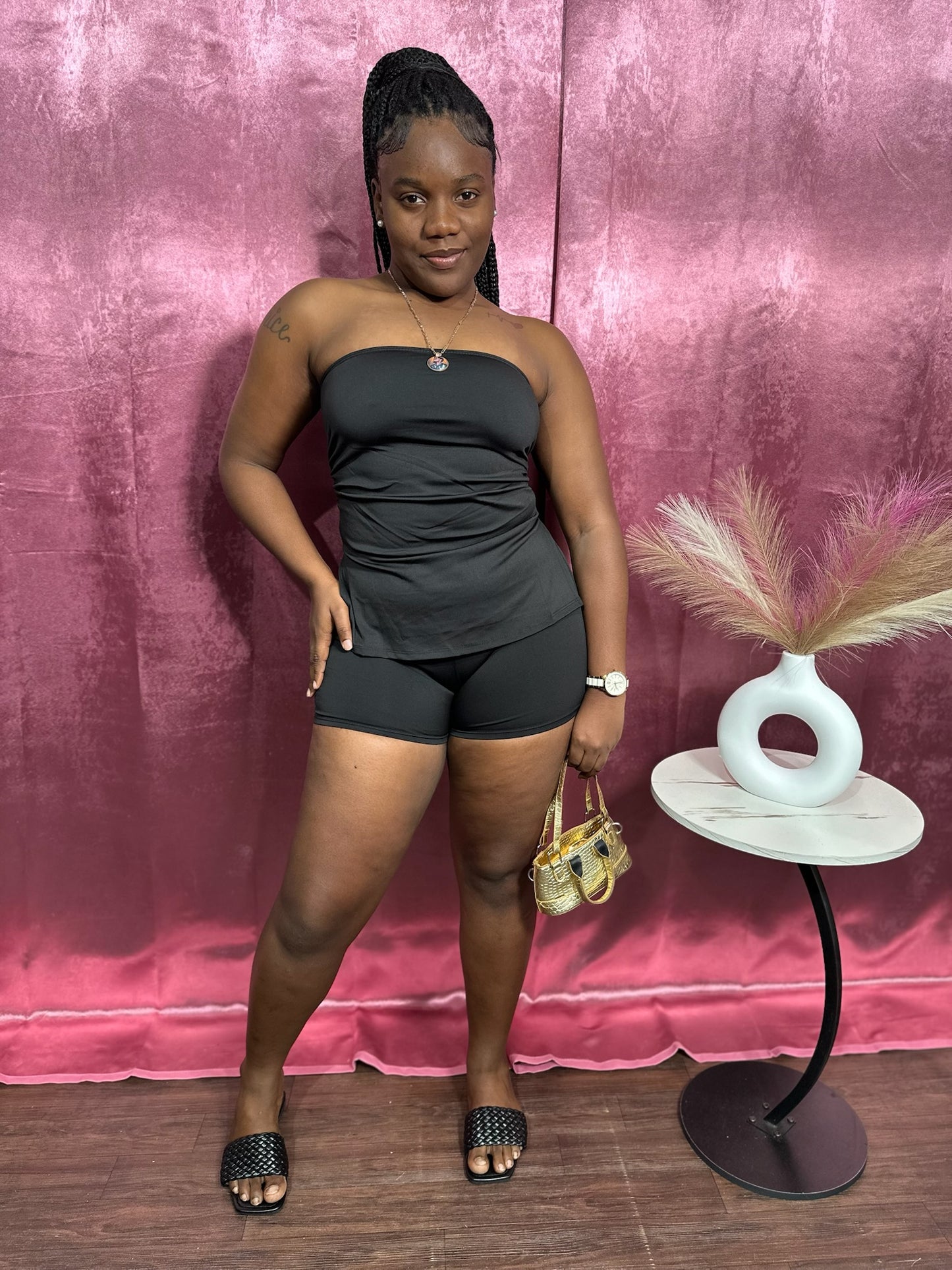 TEXTURED TUBE MINI SHORTS SET