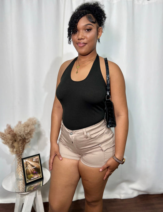 HALTER NECK RIBBED BODY BLOUSE